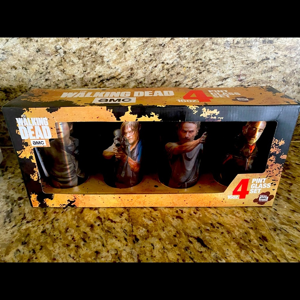 The Walking Dead Pint Glass Set of 4